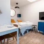 Uusi Studio Helsingin Keskustassa Bulevardilla
