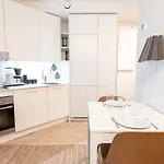 2Ndhomes New Studio In Bulevardi * 헬싱키
