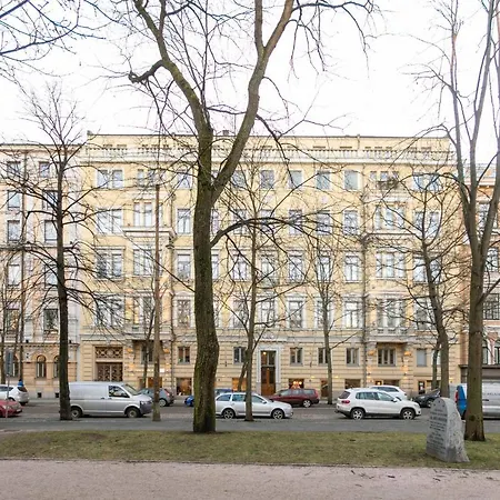 Uusi Studio Helsingin Keskustassa Bulevardilla *